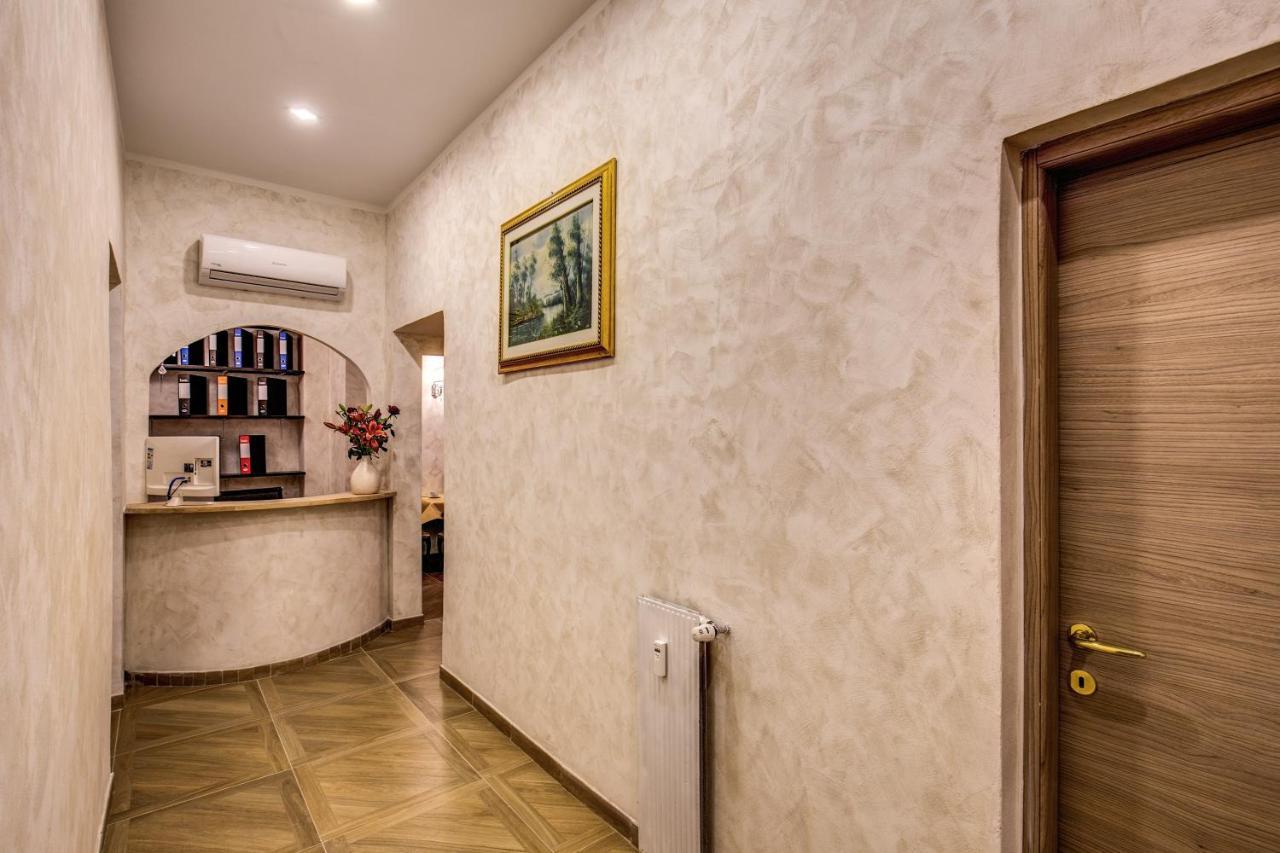 Amici Guesthouse Roma Exterior foto