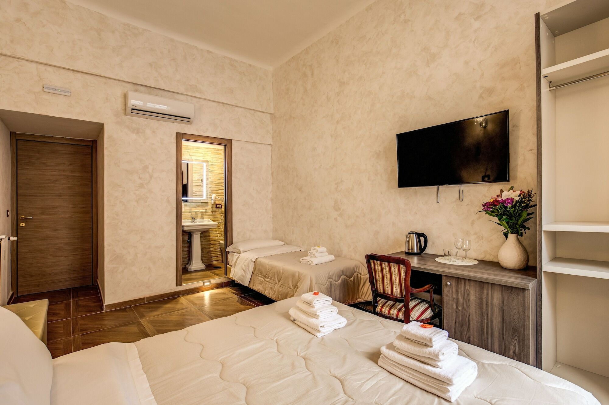 Amici Guesthouse Roma Exterior foto